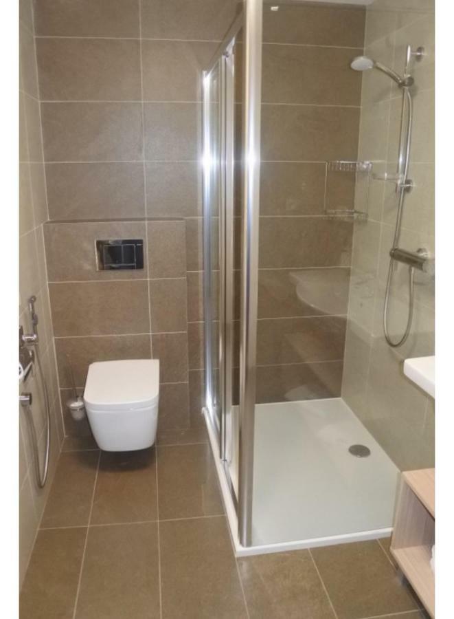 Apartman V Starej Lesnej S Balkonom Стара Лесна Екстер'єр фото